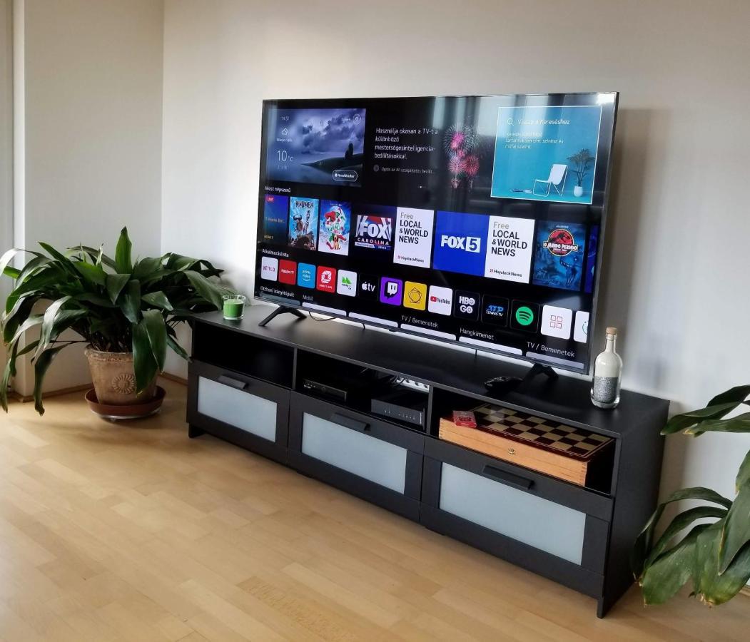 New Pest Apartman Apartment Budapest Bagian luar foto