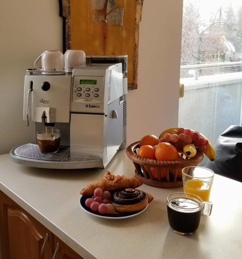 New Pest Apartman Apartment Budapest Bagian luar foto